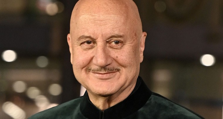 కొత్త లుక్ లో అనుపమ్ ఖేర్ 