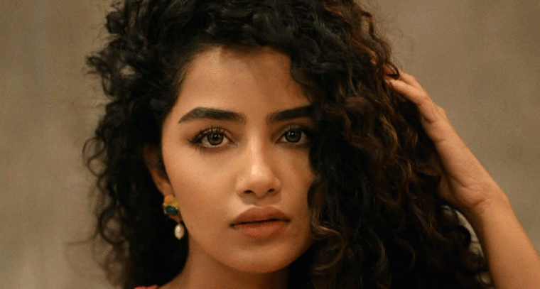  చుఢీదార్‌లో ప్రేమమ్ బ్యూటీ !