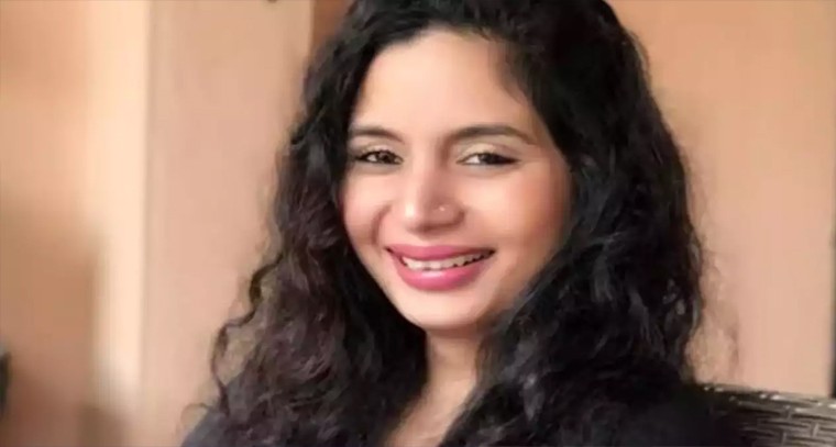 అనుమానాస్పద స్థితిలో బాలీవుడ్ గాయని మల్లికా రాజ్‌పుత్ మృతి

