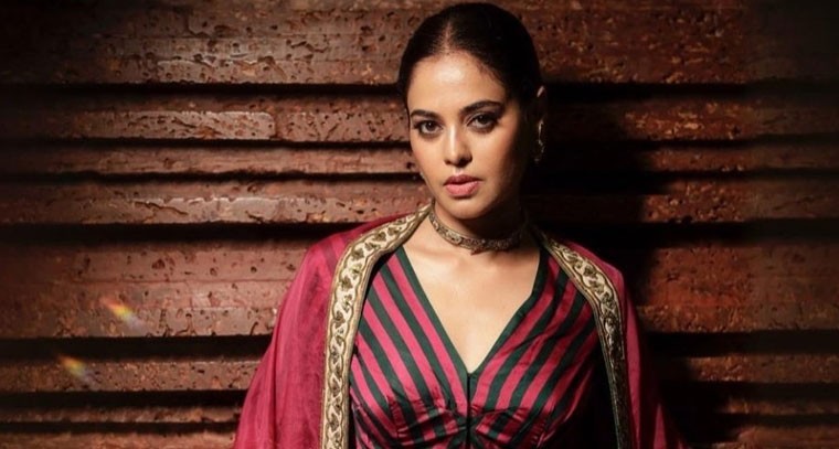 బిందు మాధవి లేటెస్ట్ స్టిల్స్ 