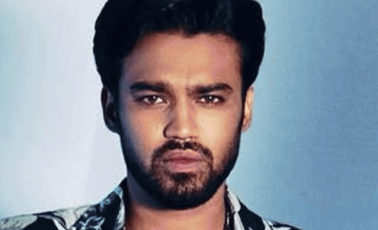 బాలీవుడ్ పై కీలక వ్యాఖ్యలు చేసిన స్టార్ నటుడి కుమారుడు