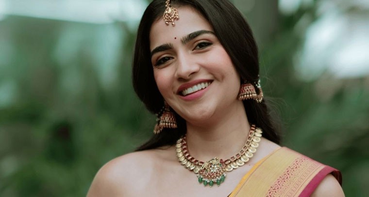 రుక్మిణి వ‌సంత్ బాలీవుడ్ ఎంట్రీకి సిద్ధం.. రెండు చిత్రాల్లో ఛాన్స్!