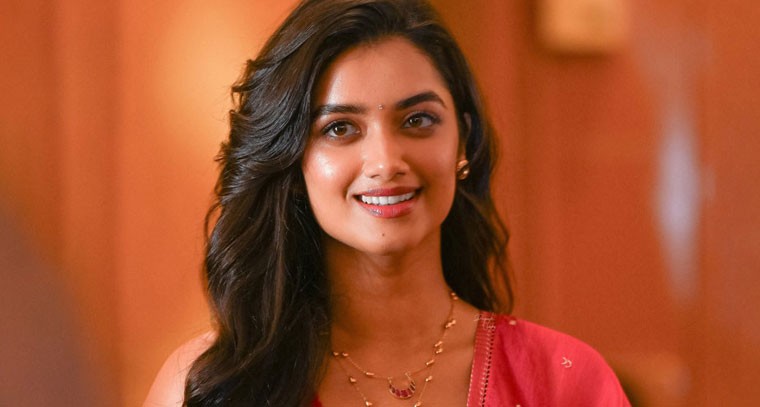 లేడీ ఓరియెంటెడ్ సినిమాలో నటి భాగ్యశ్రీ బోర్సే