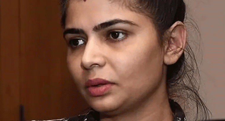 నా పిల్లలు చనిపోవాలని వాళ్లు కోరుకుంటున్నారు: చిన్మయి