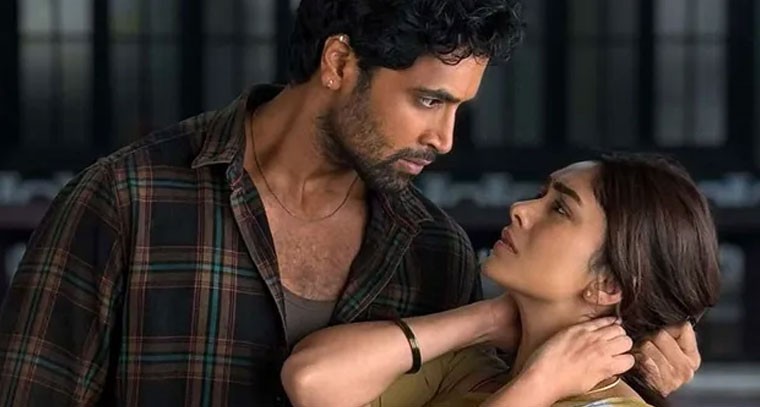 ‘డెకాయిట్’ మూవీ కలెక్షన్లు ఎంతంటే?