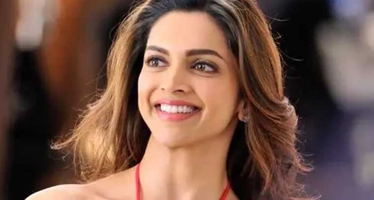పార్వతి పాత్రలో దీపికా 