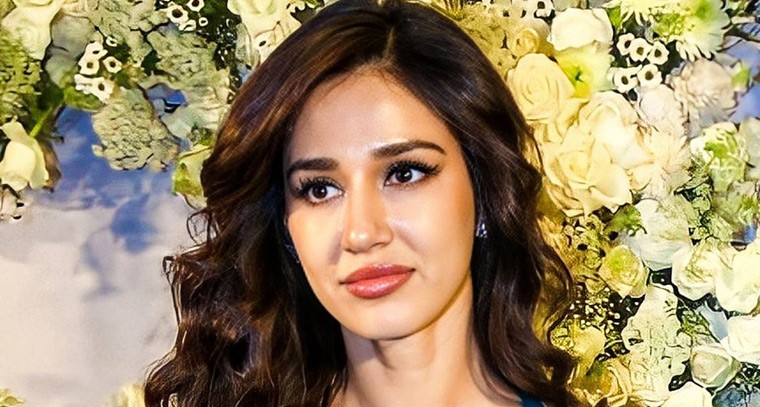 గ్రీన్ కలర్ డ్రెస్ లో దిశా పటాని !