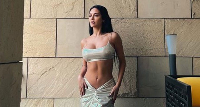 కొత్త లుక్‌ లో  ఈషా గుప్తా