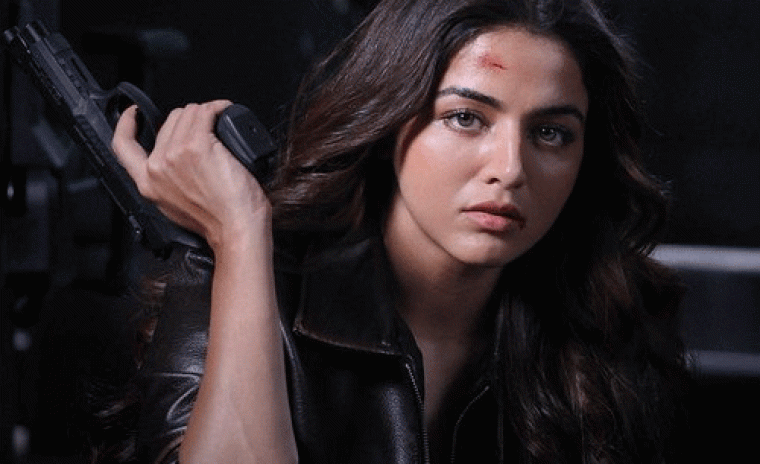 వామిక గబ్బికి పుట్టిన రోజు శుభాకాంక్షలు తెలియజేసిన 'G2' టీమ్ 