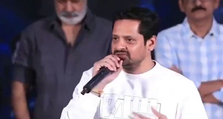 హార్ట్ వీక్ ఉన్నవాళ్లు ఈషా చూడొద్దు: బన్నీ వాసు