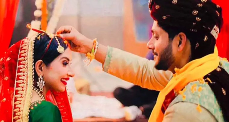 పెళ్లి చేసుకున్న 'బాలికా వధు' ఫేమ్ హన్సి పర్మార్