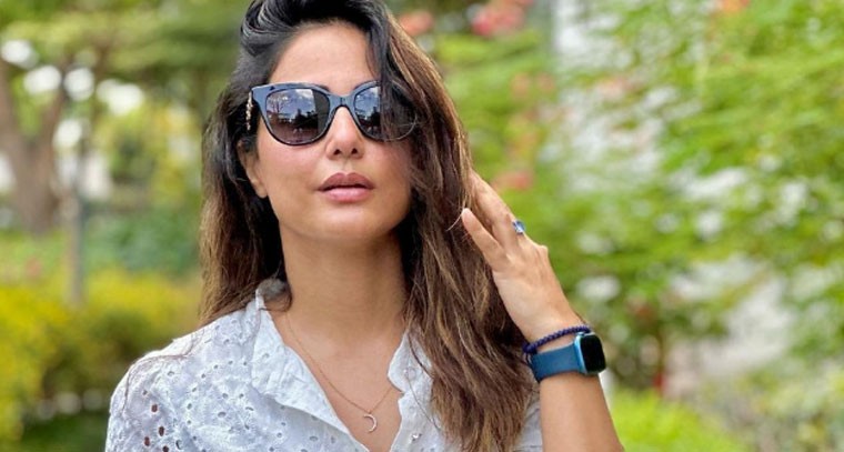 గ్లామరస్‌ లుక్‌ లో హినా ఖాన్ !