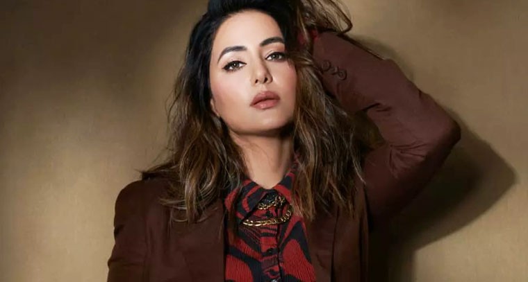 హీనా ఖాన్ గ్లామరస్ ఫోటోషూట్ 