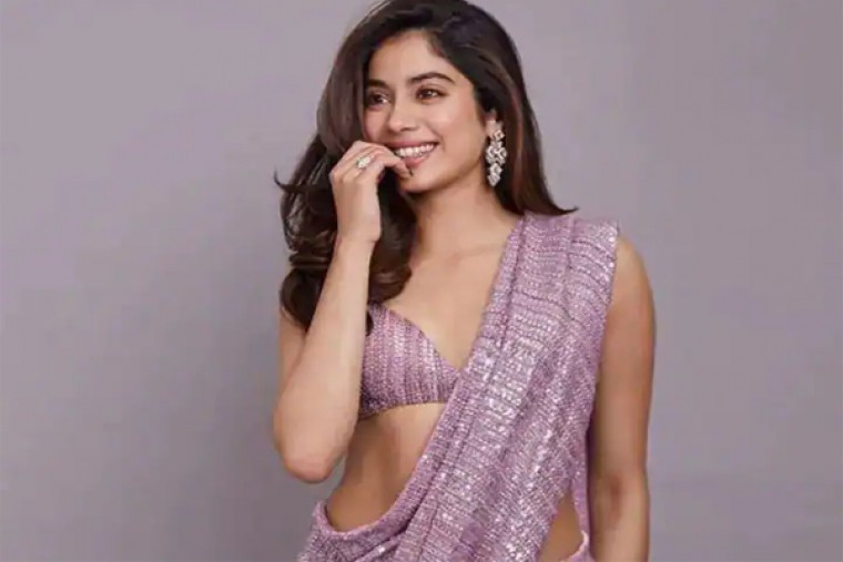 జాన్వికపూర్ ఇన్స్టా పోస్టుల వెనకున్న సీక్రెట్ మీకు తెలుసా?