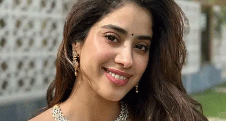 అల్లు అర్జున్ - అట్లీ సినిమా.. త్వరలో హీరోయిన్ జాన్వీ ఎంట్రీ ?