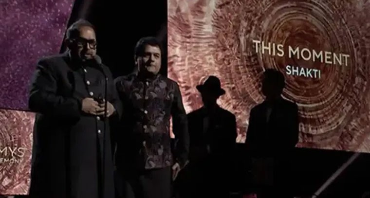 గ్రామీ విజేతలుగా శంకర్ మహదేవన్, జాకీర్ హుస్సేన్