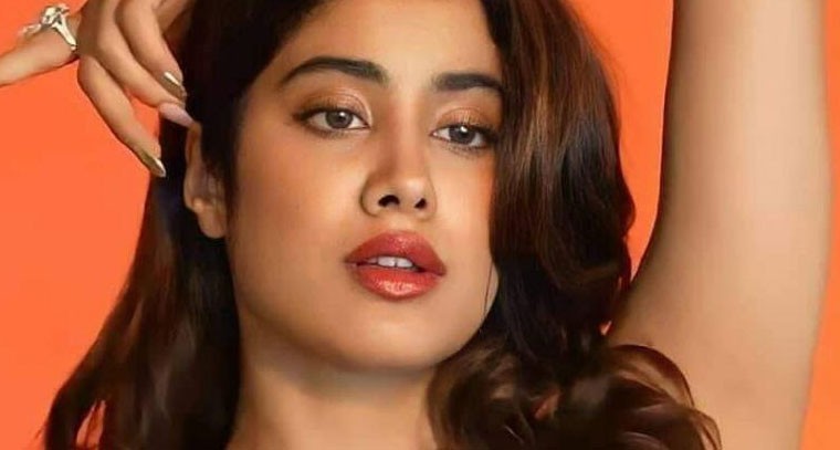  ఖుషీ బాలీవుడ్ అరంగేట్రంపై స్పందించిన జాన్వీ కపూర్