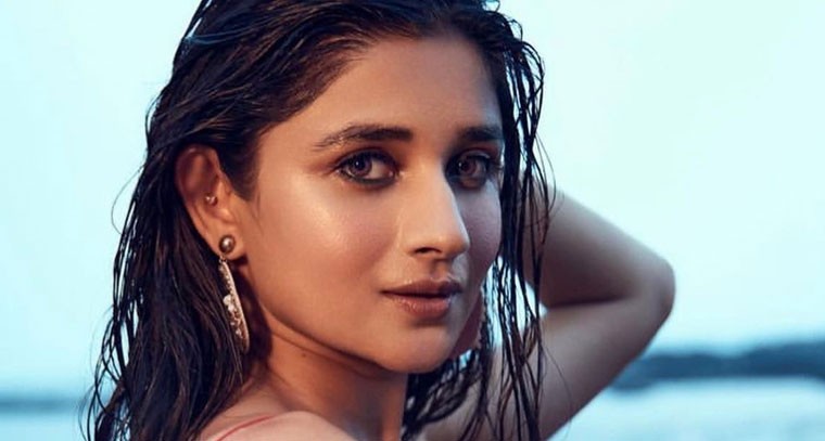 కనికా మన్ లేటెస్ట్ ఫోటో షూట్ !