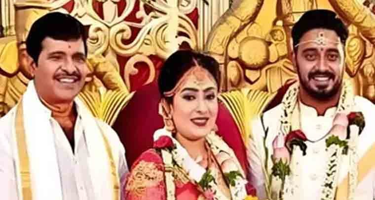 కన్నడ దర్శకుడిపై వరకట్నం కేసు 
