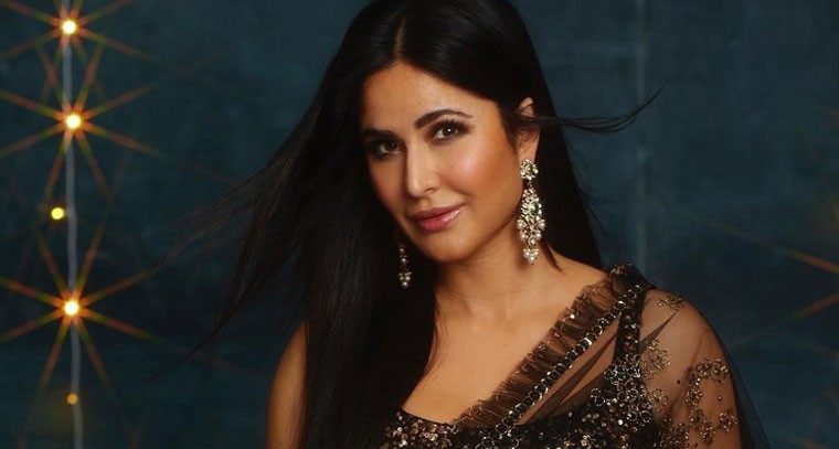 బ్లాక్ శారీ లో  కత్రినా కైఫ్ !