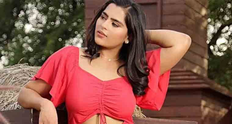 ప్రేమలో పడ్డ  కావ్య కళ్యాణ్ రామ్, ఎవరోతోనో తెలుసా?
