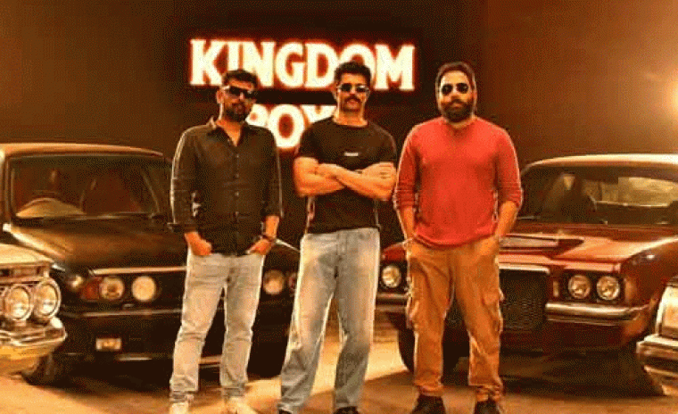 విజయ్ దేవరకొండతో ప్రముఖ దర్శకులు 