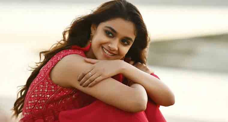 15 సంవత్సరాల ప్రేమ ఇప్పటికి  పెళ్లిగా మారింది 
