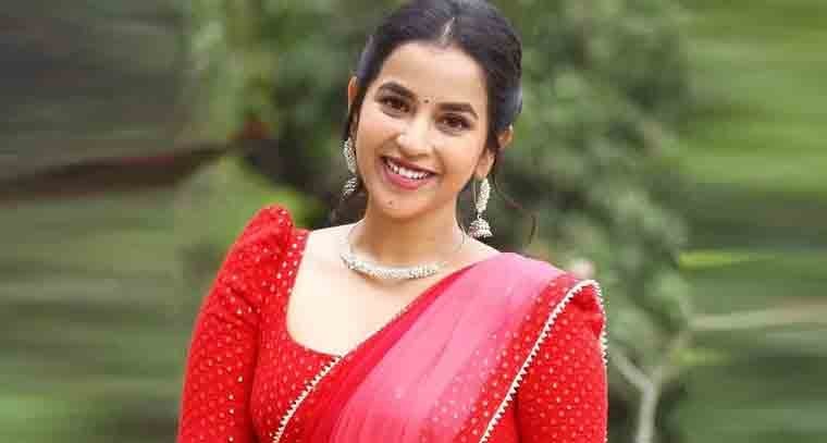 సినిమా రంగాన్ని వదిలే ప్రసక్తే లేదు 
