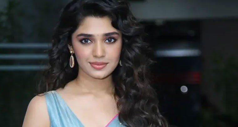 కృతిశెట్టికి చిరంజీవి సినిమాలో కీలక పాత్ర!