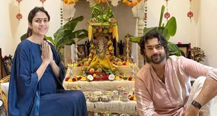 పండగ స్పెషల్.. ఫస్ట్‌ టైం బేబీ బంప్ ఫొటోతో లావణ్య త్రిపాఠి