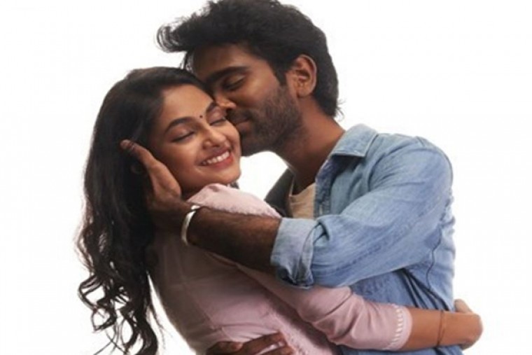 'లవ్ టుడే' హిందీలో రీమేక్ కాబోతుందా..?