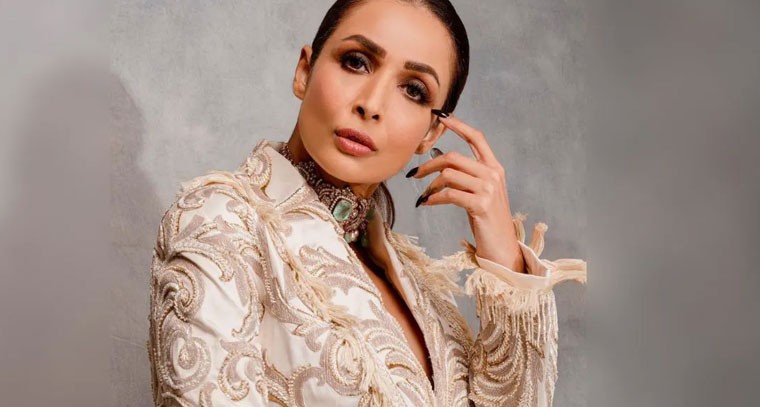 సిజ్లింగ్ లుక్‌లో మలైకా అరోరా