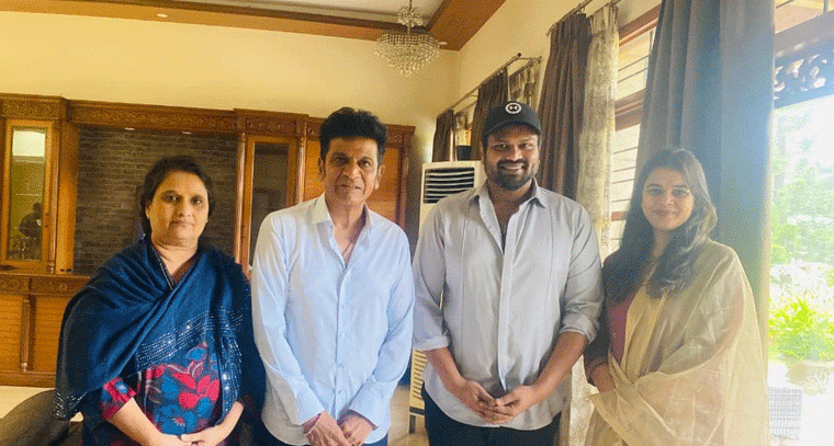 కన్నడ స్టార్ హీరో శివరాజ్ కుమార్ ను కలిసిన రాకింగ్ స్టార్ మంచు మనోజ్