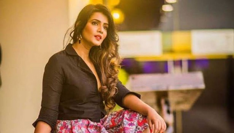 షూటింగ్ నుంచి పారిపోయిన మీరా మిథున్