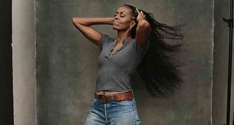 వైరల్ అవుతున్న మిషెల్ ఒబామా కొత్త లుక్‌
