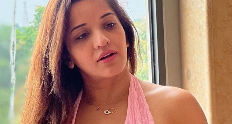 మోనాలిసా లేటెస్ట్ ఫొటోస్ 