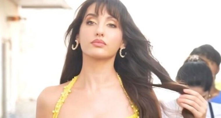 యెల్లో డ్రెస్ లో హాట్ గా నోరా ఫతేహీ