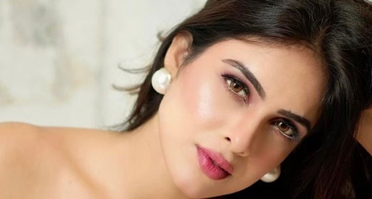  నేహా మాలిక్ హాట్ పిక్స్ 