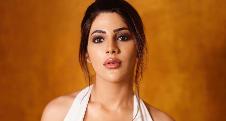 ఓ డైరెక్టర్‌ నాతో ప్రవర్తించిన తీరు నాకస్సలు నచ్చలేదు : నిక్కీ తంబోలీ