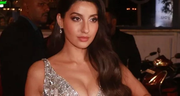 గ్లామరస్ లుక్ లో నోరా ఫతేహి !