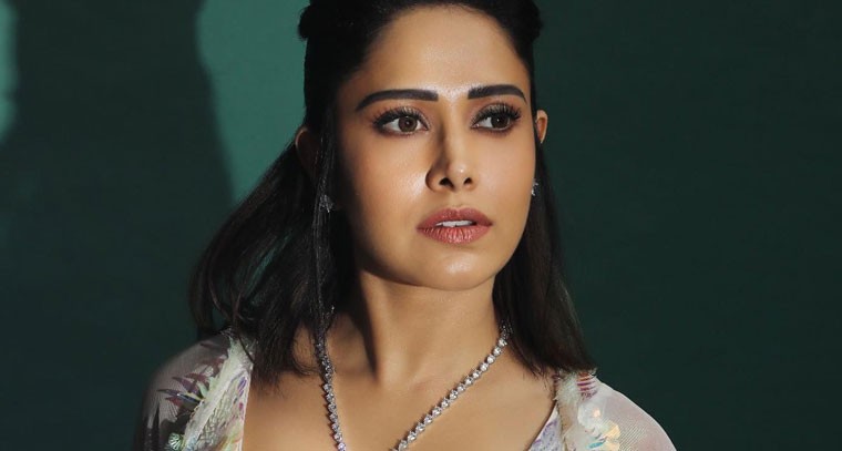 నుష్రత్ భరుచ్చా కిల్లర్ స్టైల్‌