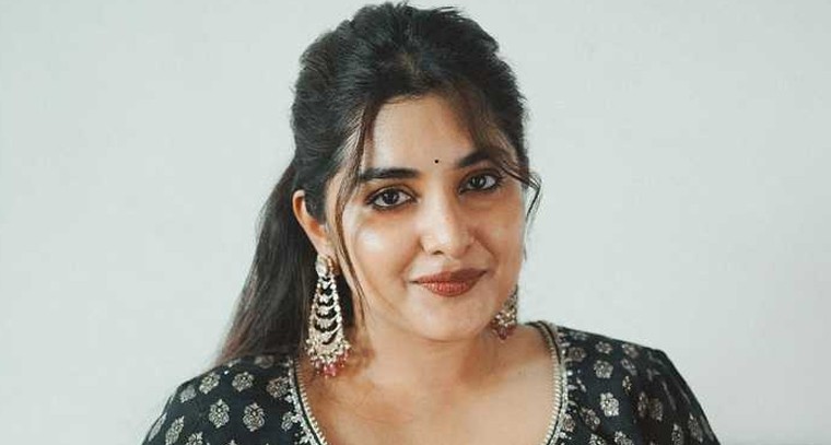 కొత్త లుక్‌లో నివేతా థామస్