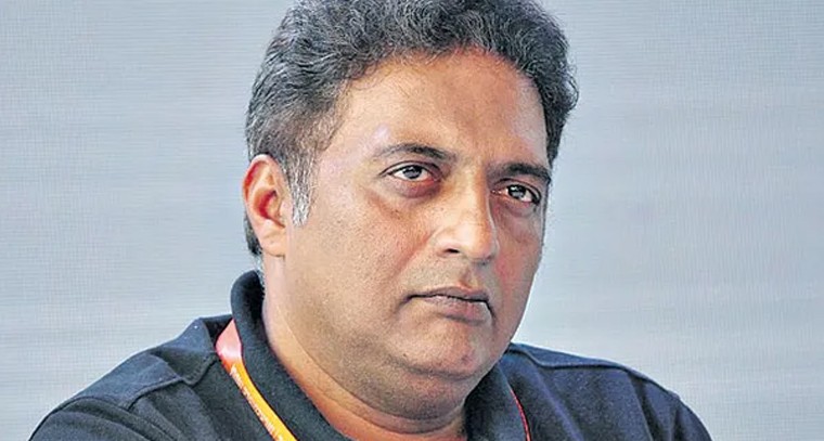 పోలింగ్ బూత్‌లు డ్రెస్ ఛేజింగ్ రూమ్స్ కాదు: ప్రకాశ్ రాజ్