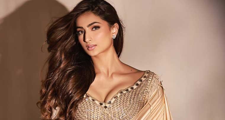 చీరలో మెరిసిన పాలక్ తివారీ