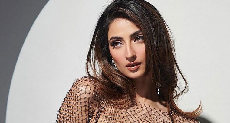 పాలక్ తివారీ లేటెస్ట్ స్టిల్స్ 