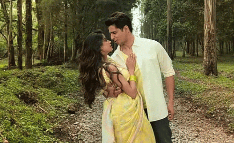 'పరమ సుందరి' గ్లింప్సె అవుట్ 