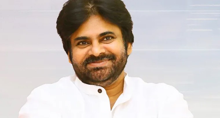 పవన్ కళ్యాణ్‌పై అధికార దుర్వినియోగం కేసు