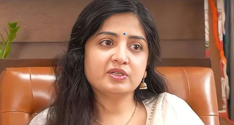 ఎక్స్ వేదికగా డైరెక్ట‌ర్ త్రివిక్ర‌మ్‌పై పూన‌మ్ కౌర్ సంచ‌ల‌న కామెంట్స్‌