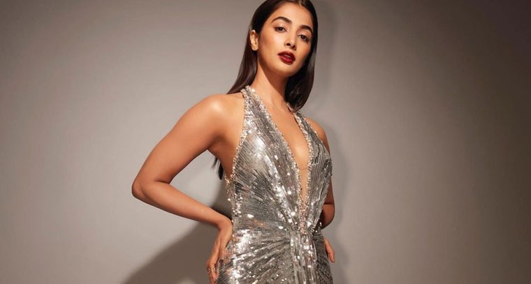 సెగలు రేపుతున్న పూజా హెగ్డే