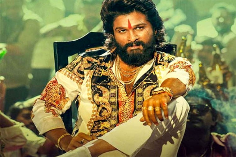 పుష్పరాజ్ సెట్స్ లోకి అడుగుపెట్టేది ... అప్పుడేనా..??